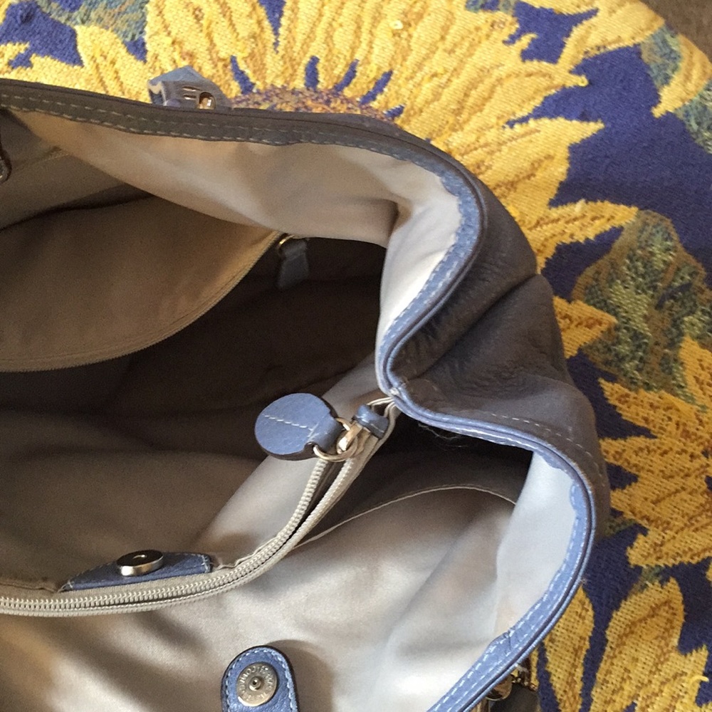 Bag - Picture 3 of 5